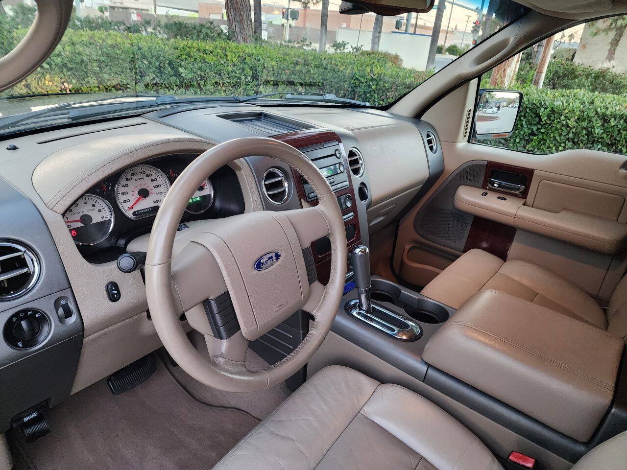 Used 2005 Ford F150 Lariat AWD/4WD image 26
