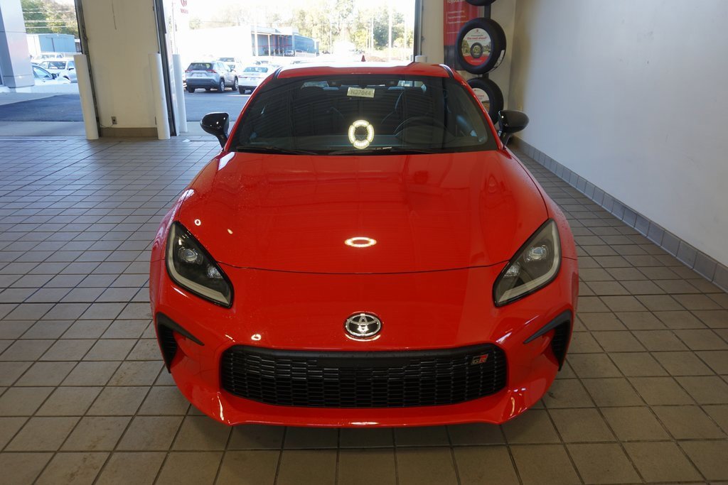 New 2025 Toyota GR86 image 13