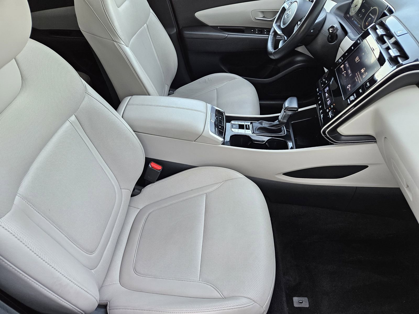 Used 2023 Hyundai Tucson SEL w/ Convenience Package image 19