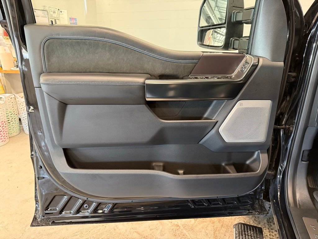 New 2026 Ford F250 Platinum w/ FX4 Off-Road Package image 27