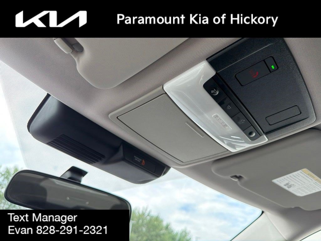 Used 2024 Mitsubishi Outlander SE Black Edition FWD image 31