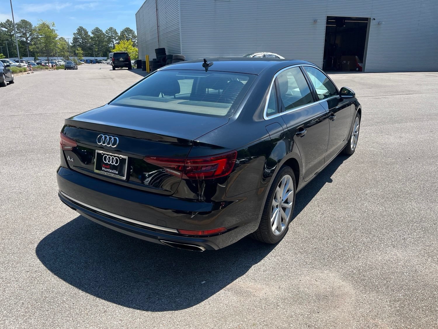 Used 2019 Audi A4 2.0T Premium w/ Convenience Package FWD image 5