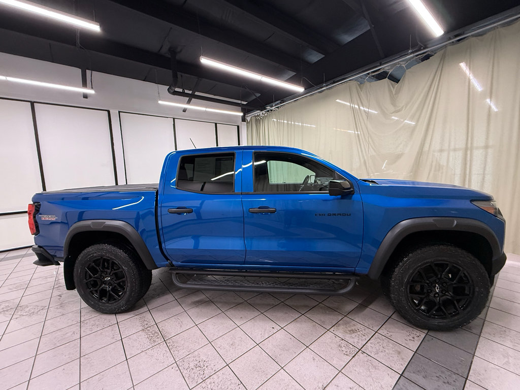 Used 2023 Chevrolet Colorado Trail Boss w/ LPO, Dark Essentials Package AWD/4WD image 5
