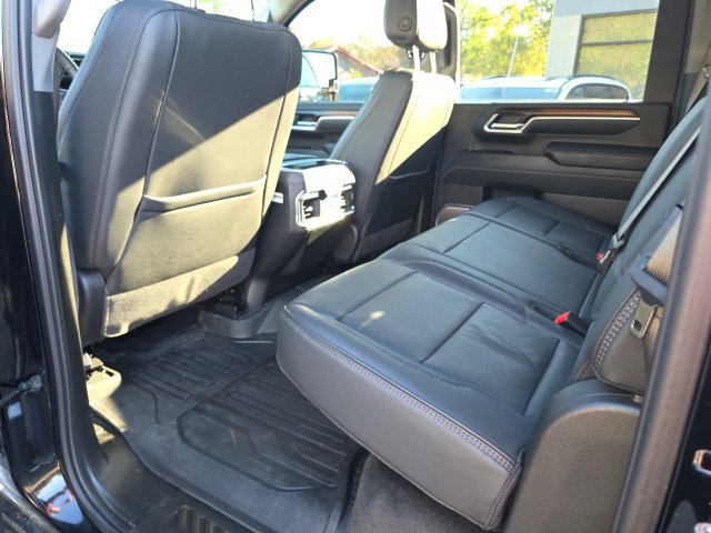 Used 2025 GMC Sierra 2500 Denali w/ Denali Reserve Package AWD/4WD image 18