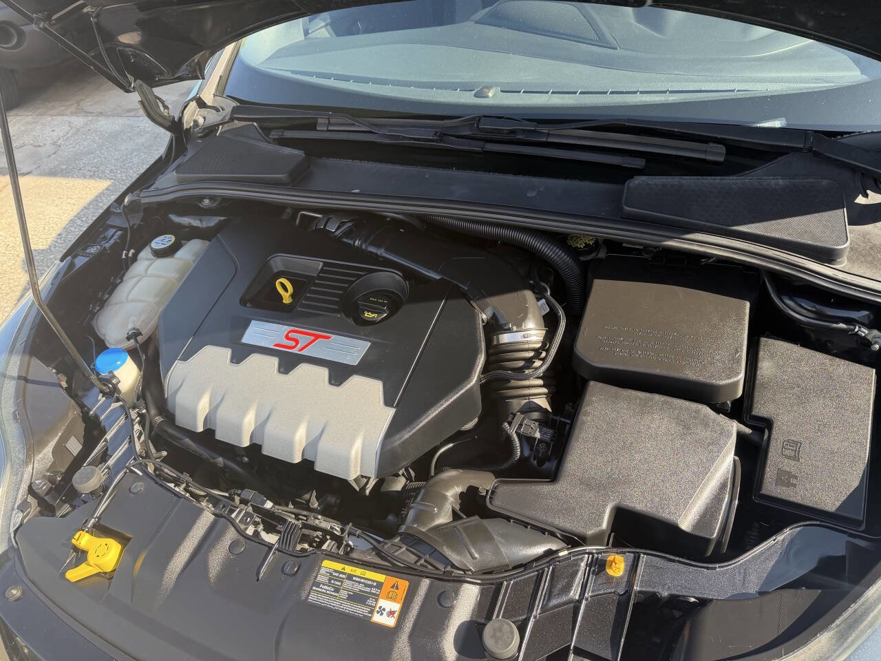 Used 2013 Ford Focus ST FWD image 18