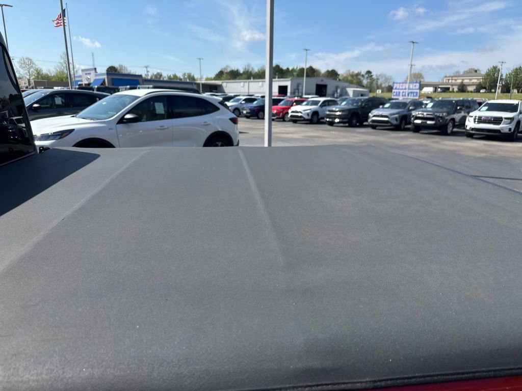 Used 2023 Jeep Gladiator Overland image 11