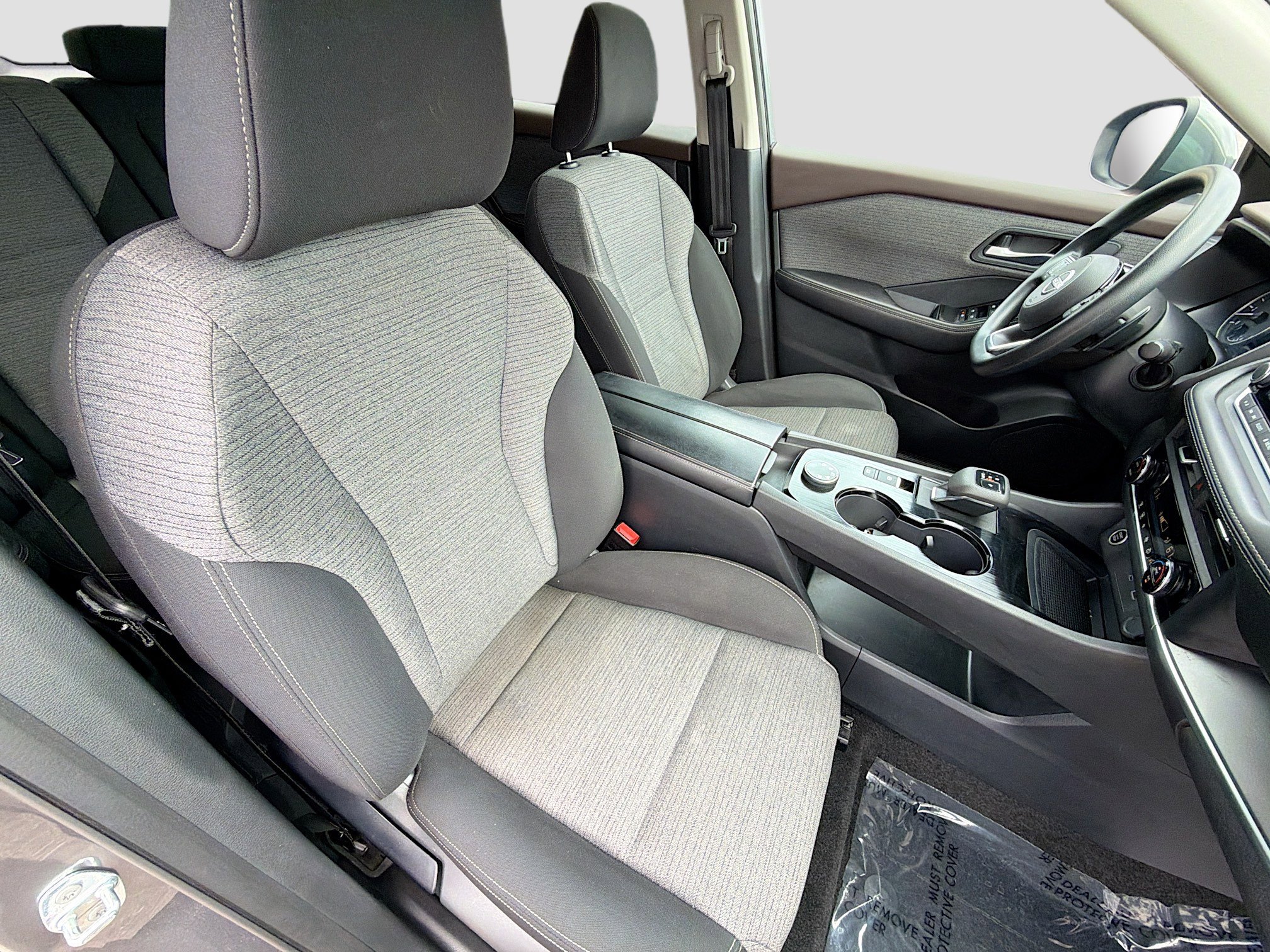 Used 2023 Nissan Rogue SV image 14