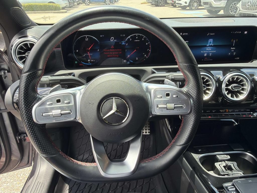 Used 2022 Mercedes-Benz A 220 image 22