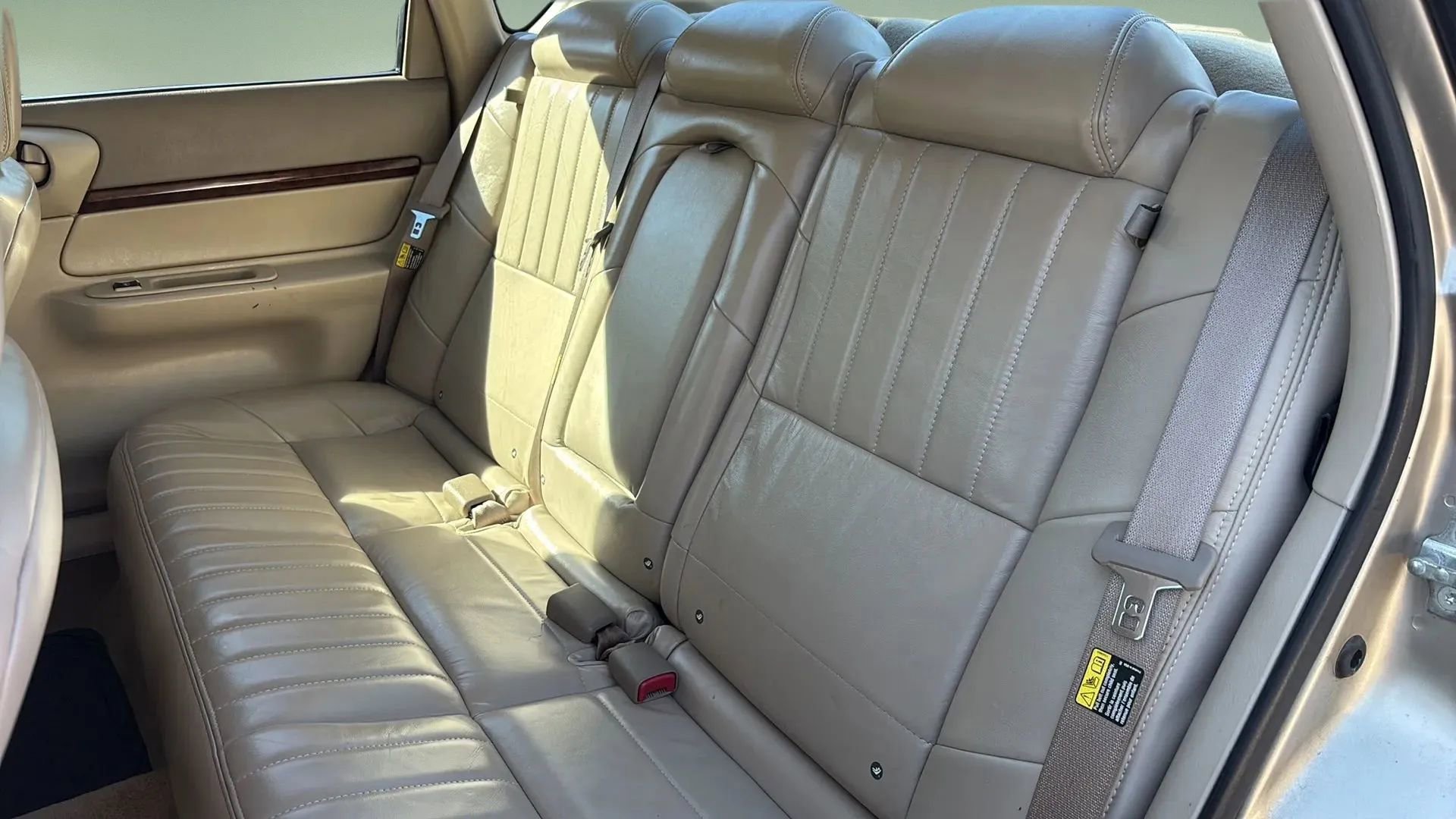 Used 2005 Chevrolet Impala LS w/ Preferred Equipment Group image 27