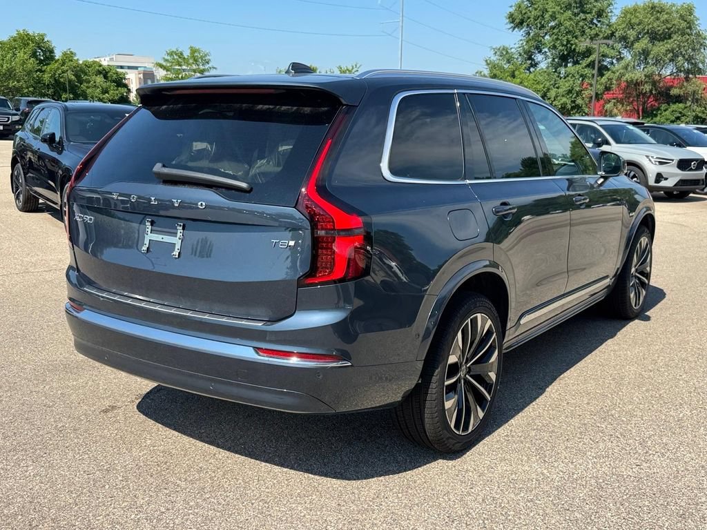 New 2026 Volvo XC90 T8 Plus w/ Protection Package AWD/4WD image 4