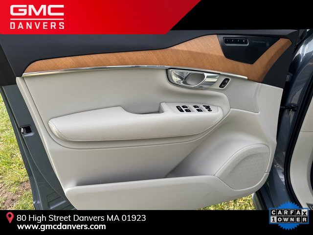 Used 2022 Volvo XC90 T6 Momentum w/ Advanced Package image 12