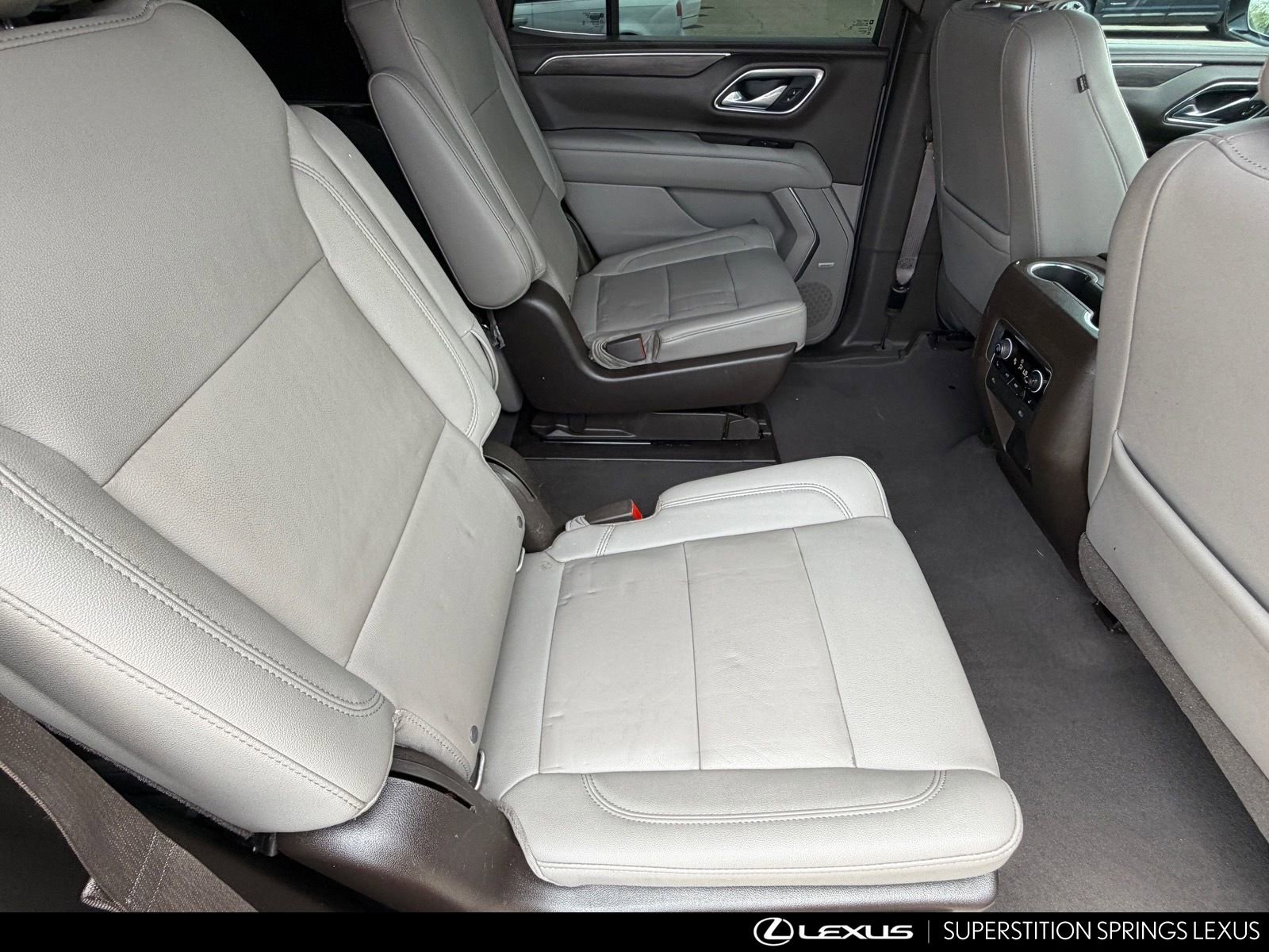 Used 2021 Chevrolet Tahoe Z71 w/ Z71 Off-Road Package image 13