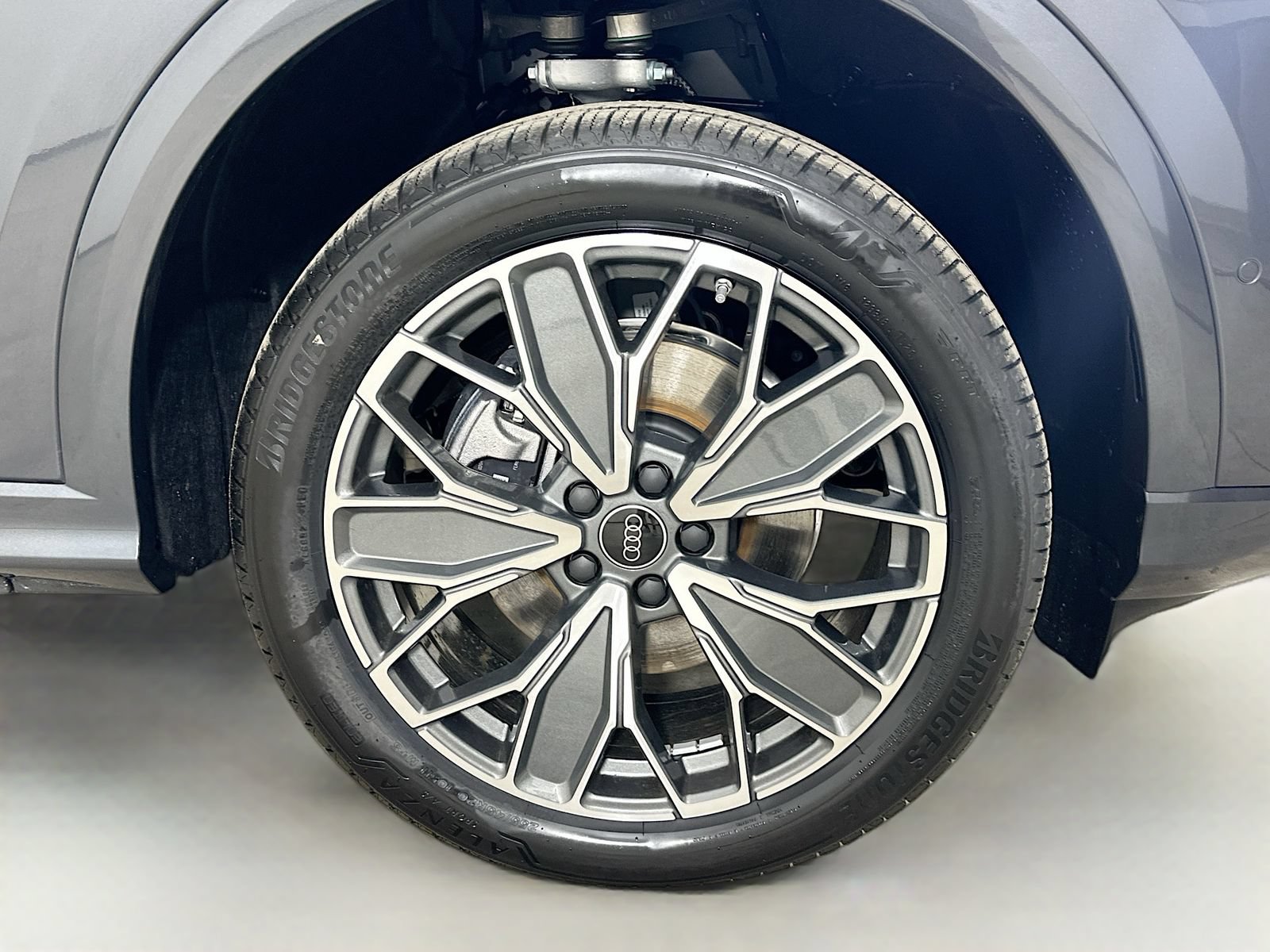 New 2026 Audi Q5 Premium Plus AWD/4WD image 11