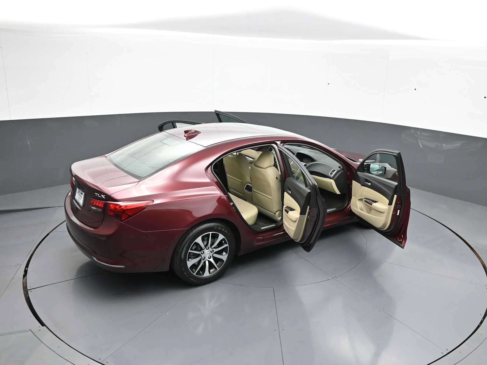 Used 2015 Acura TLX w/ Technology Package FWD image 44