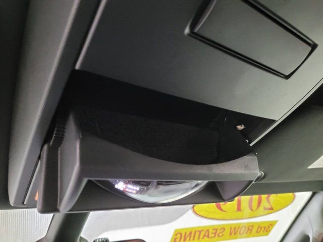 Used 2019 Dodge Grand Caravan SE image 37