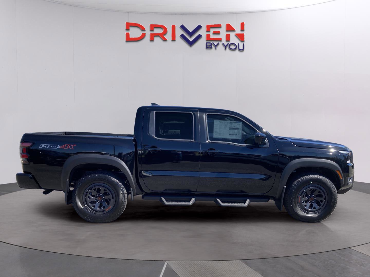 New 2026 Nissan Frontier PRO-4X w/ Pro-4x Convenience Package image 6