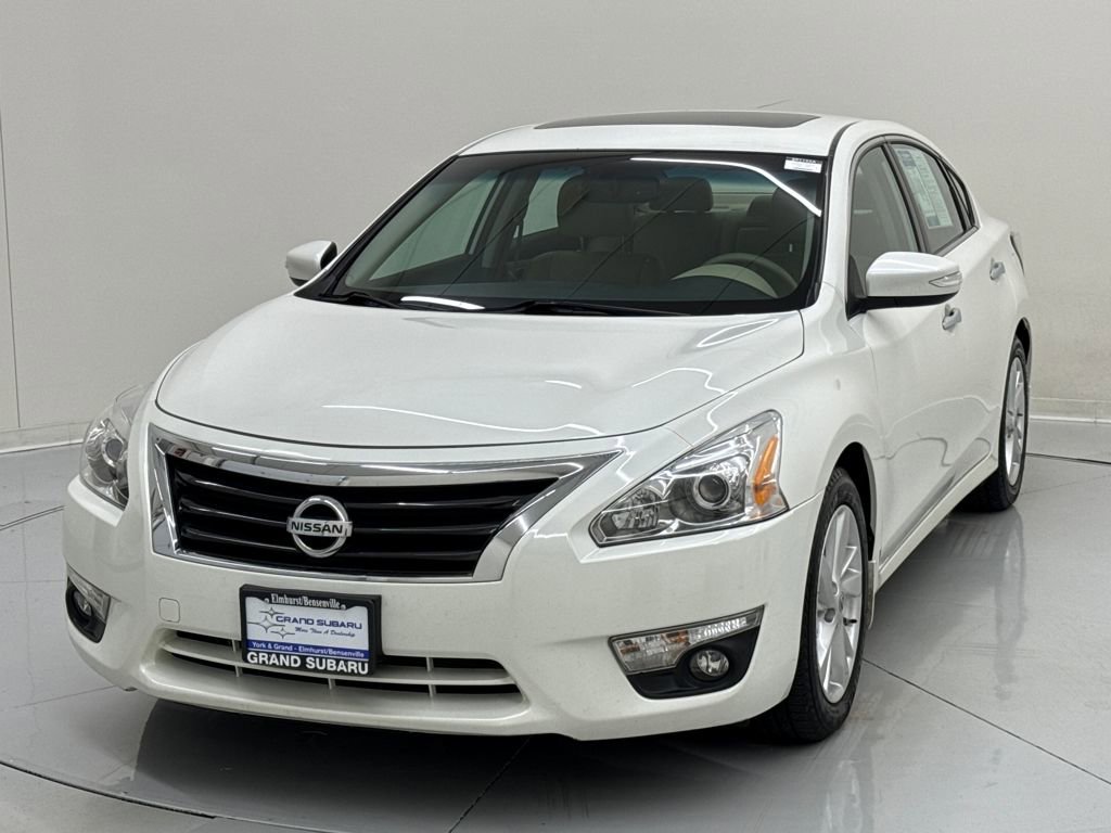 Used 2015 Nissan Altima 2.5 SL w/ Technology Package