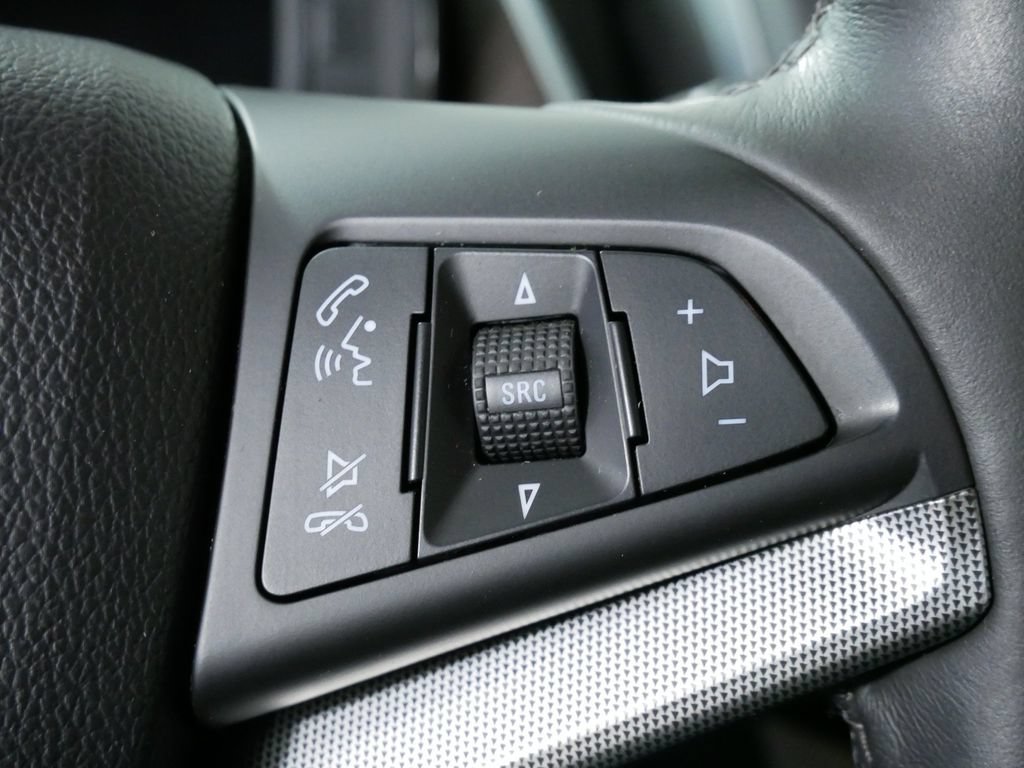 Used 2015 Chevrolet Trax LTZ AWD/4WD image 26