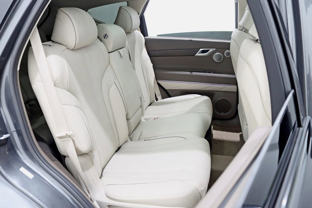 Used 2023 Genesis GV80 3.5T Advanced + image 31