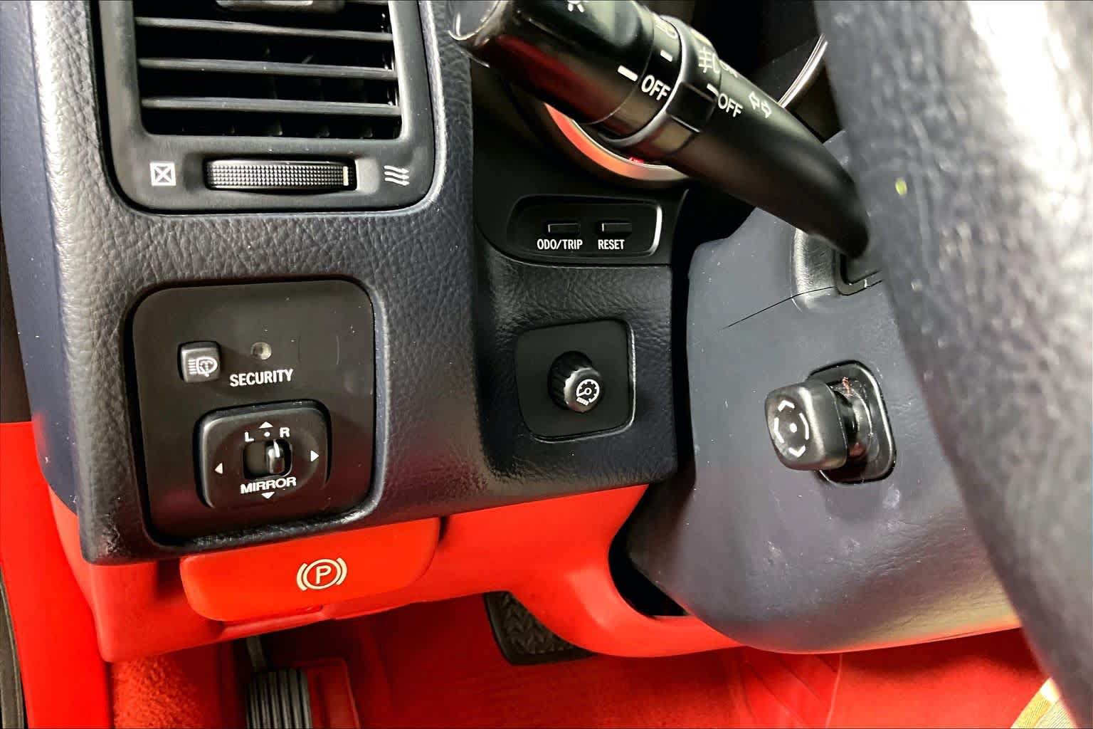 Used 2005 Lexus SC 430 Convertible RWD image 34