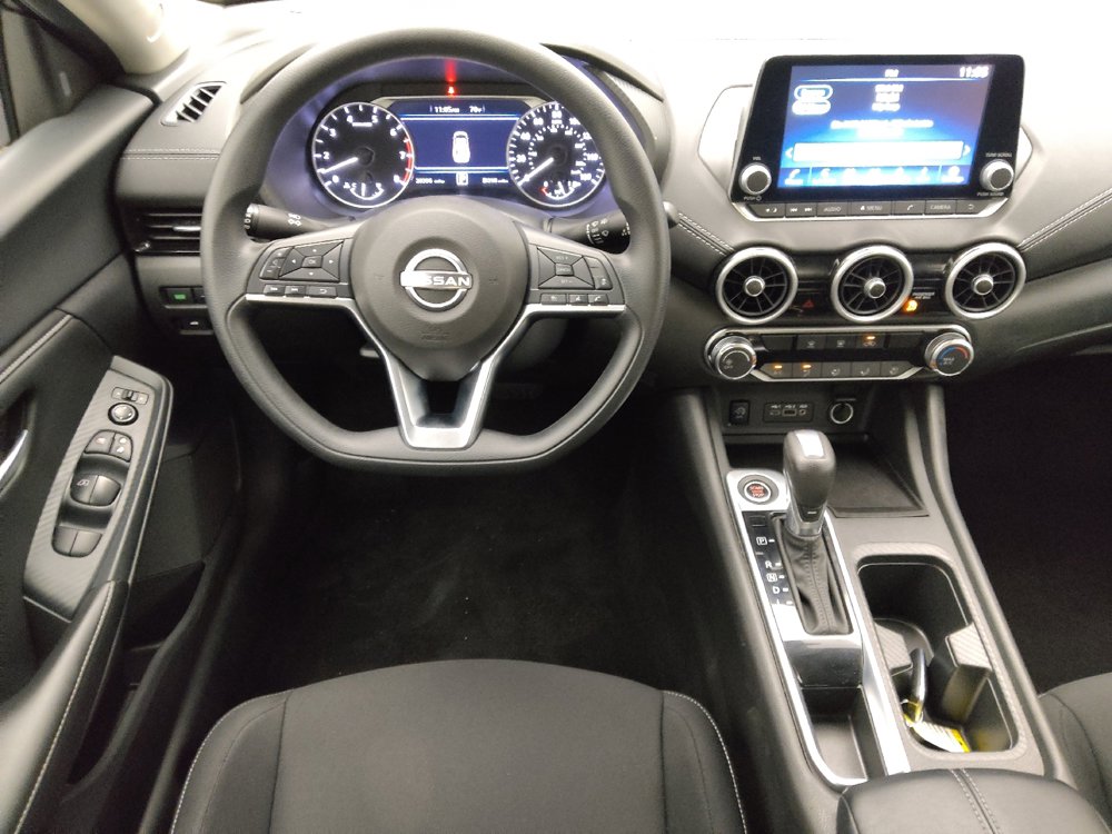 Used 2025 Nissan Sentra SV FWD image 22