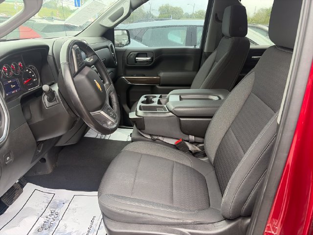 Used 2022 Chevrolet Silverado 1500 LT AWD/4WD image 9