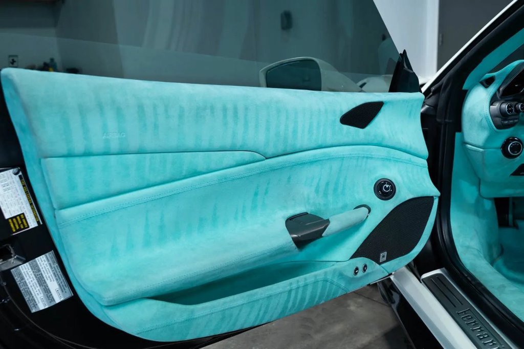 Used 2016 Ferrari 488 Spider RWD image 17