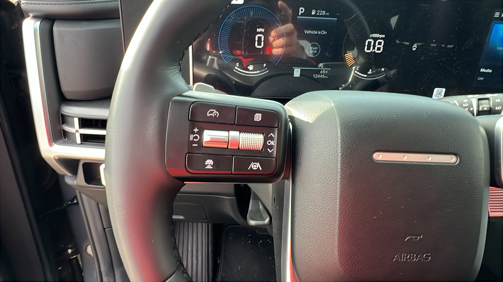 Used 2025 Hyundai Santa Fe SE image 26