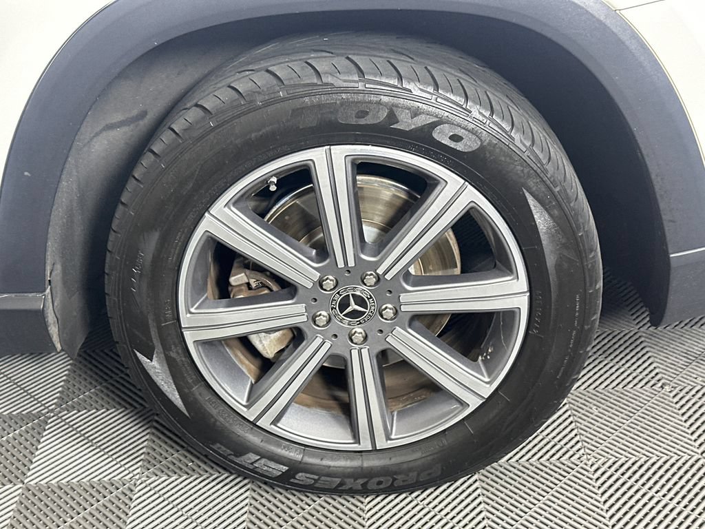 Used 2020 Mercedes-Benz GLS 450 4MATIC image 22