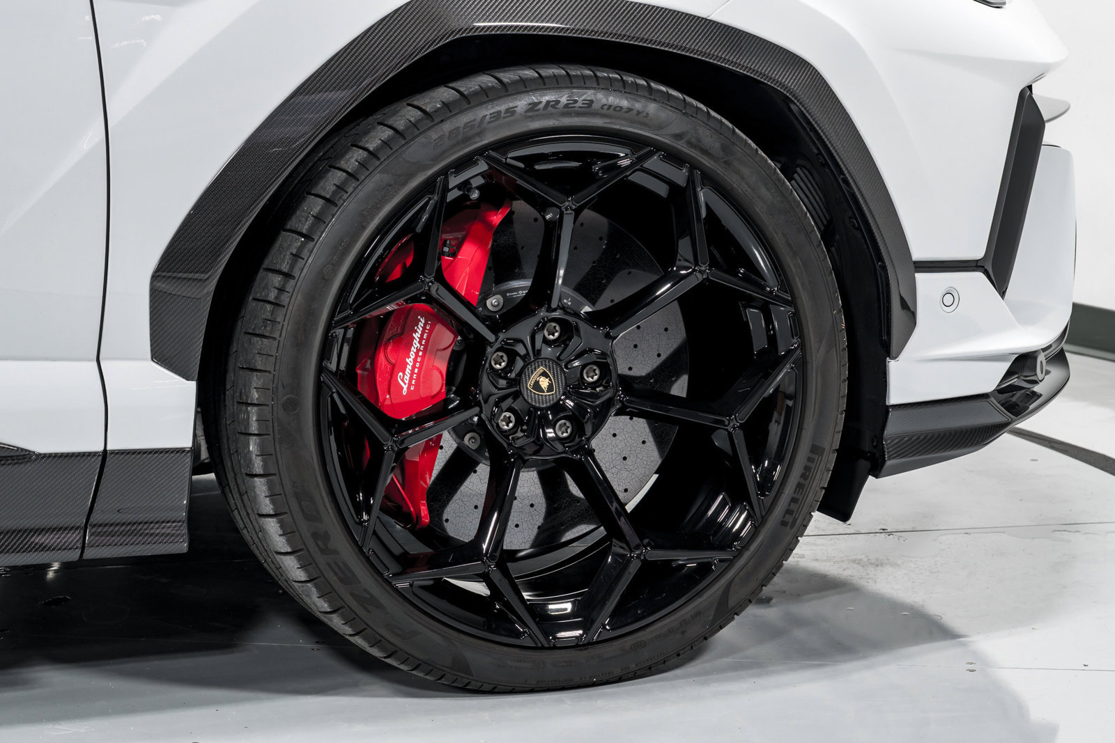 Used 2024 Lamborghini Urus Performante AWD/4WD image 54