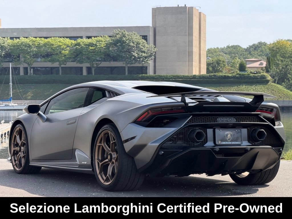Used 2023 Lamborghini Huracan Tecnica RWD image 3