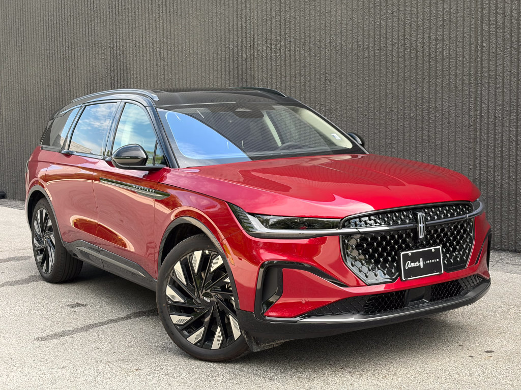 New 2026 Lincoln Nautilus Reserve AWD/4WD image 9