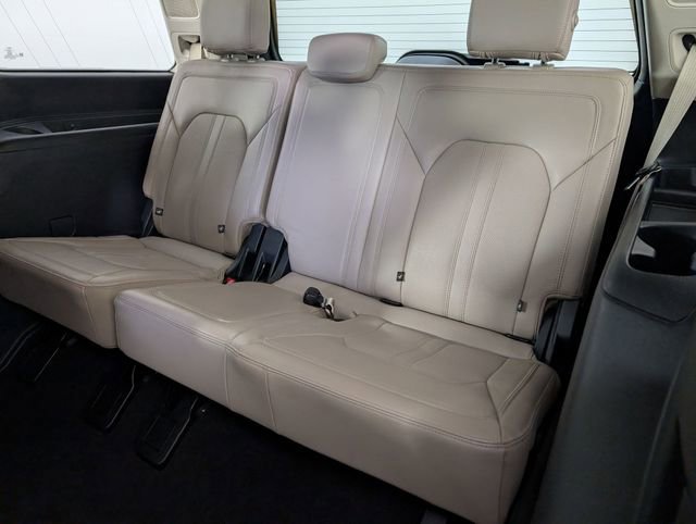 Used 2024 Ford Expedition Limited image 30