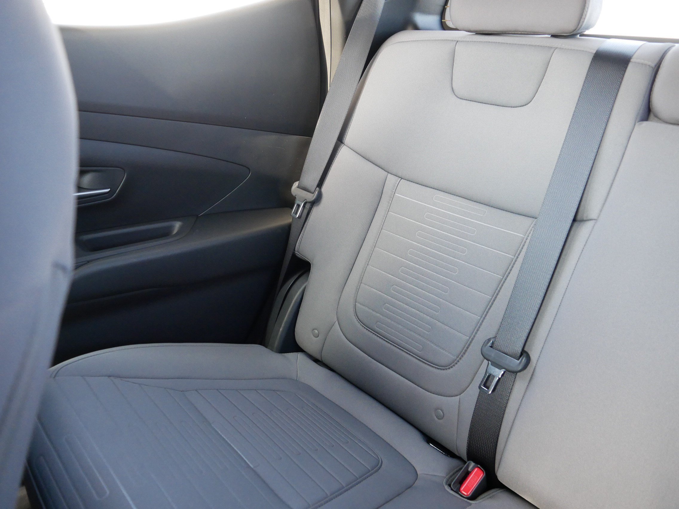 Used 2023 Hyundai Santa Cruz SE AWD/4WD image 12