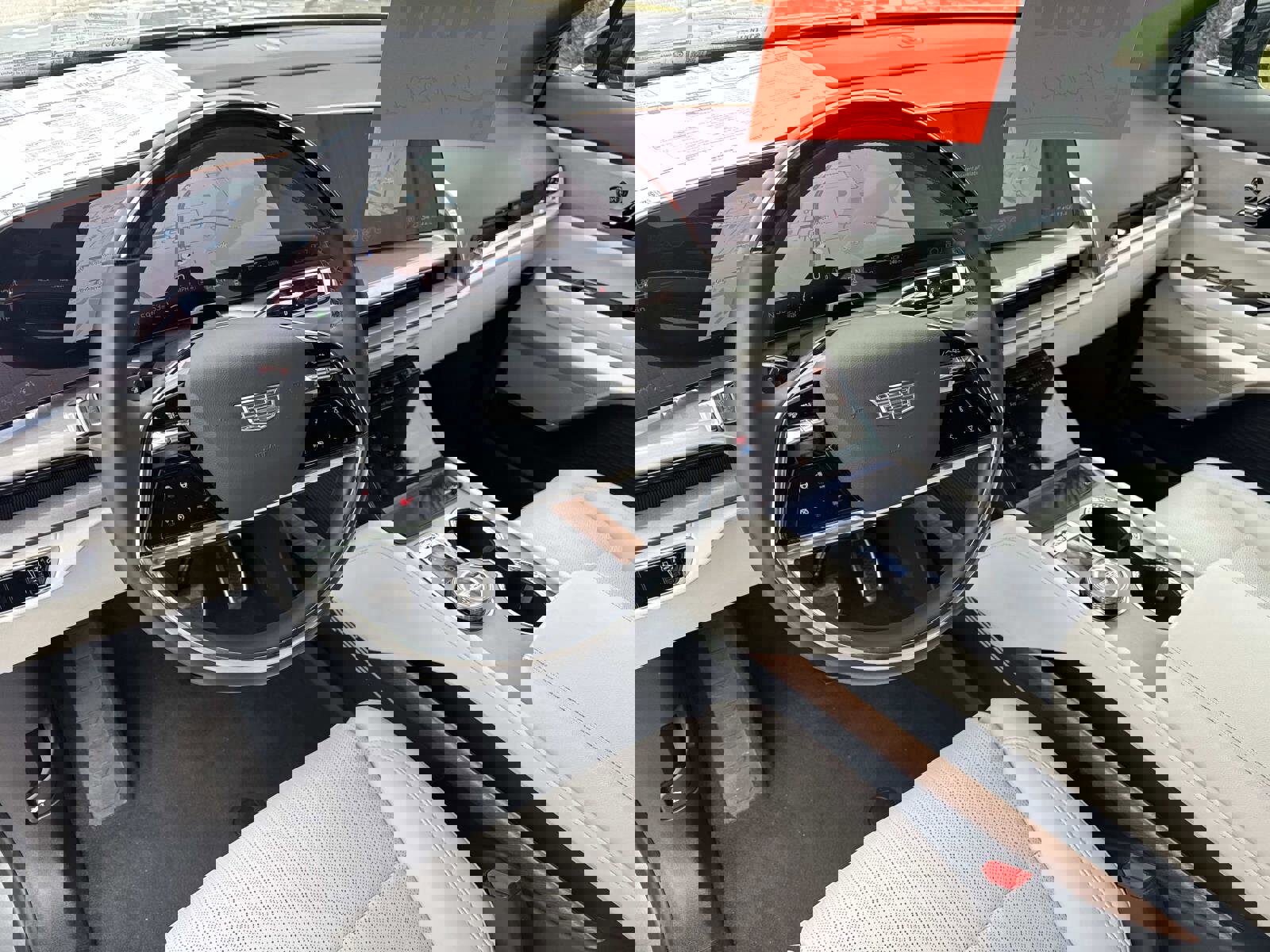 New 2026 Cadillac Vistiq Luxury w/ LPO, Floor Liner Package image 22