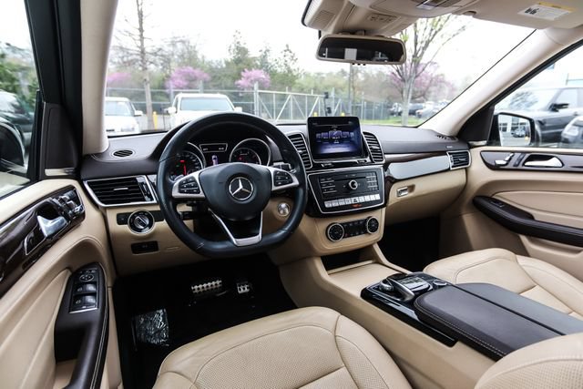 Used 2018 Mercedes-Benz GLE 43 AMG 4MATIC image 26
