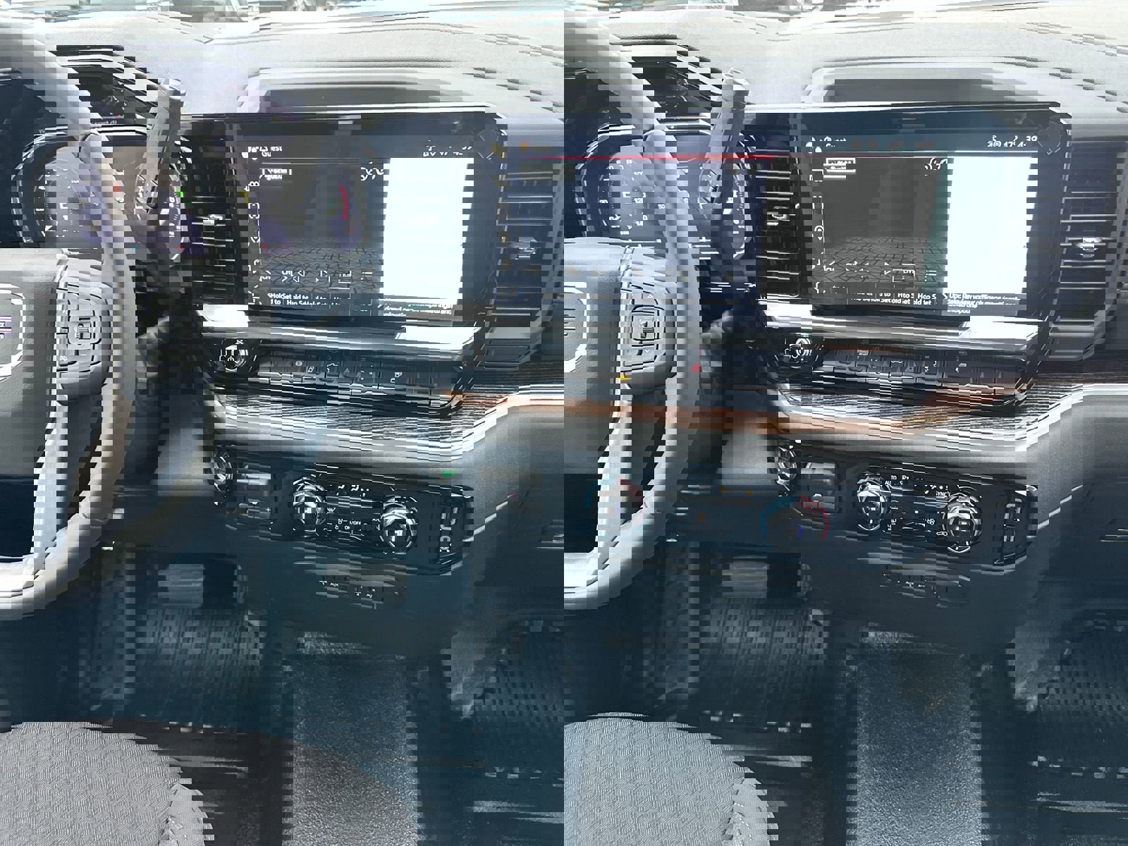 New 2026 GMC Sierra 3500 SLE w/ SLE Convenience Package image 14