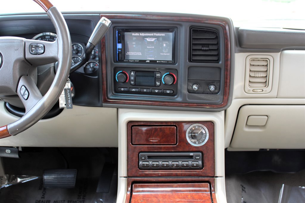 Used 2006 Cadillac Escalade EXT image 20