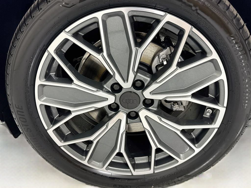 New 2026 Audi Q5 Prestige AWD/4WD image 31