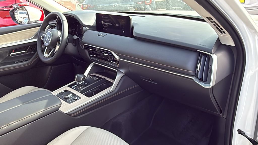 New 2026 MAZDA CX-90 Plug-In Hybrid w/ Preferred image 28