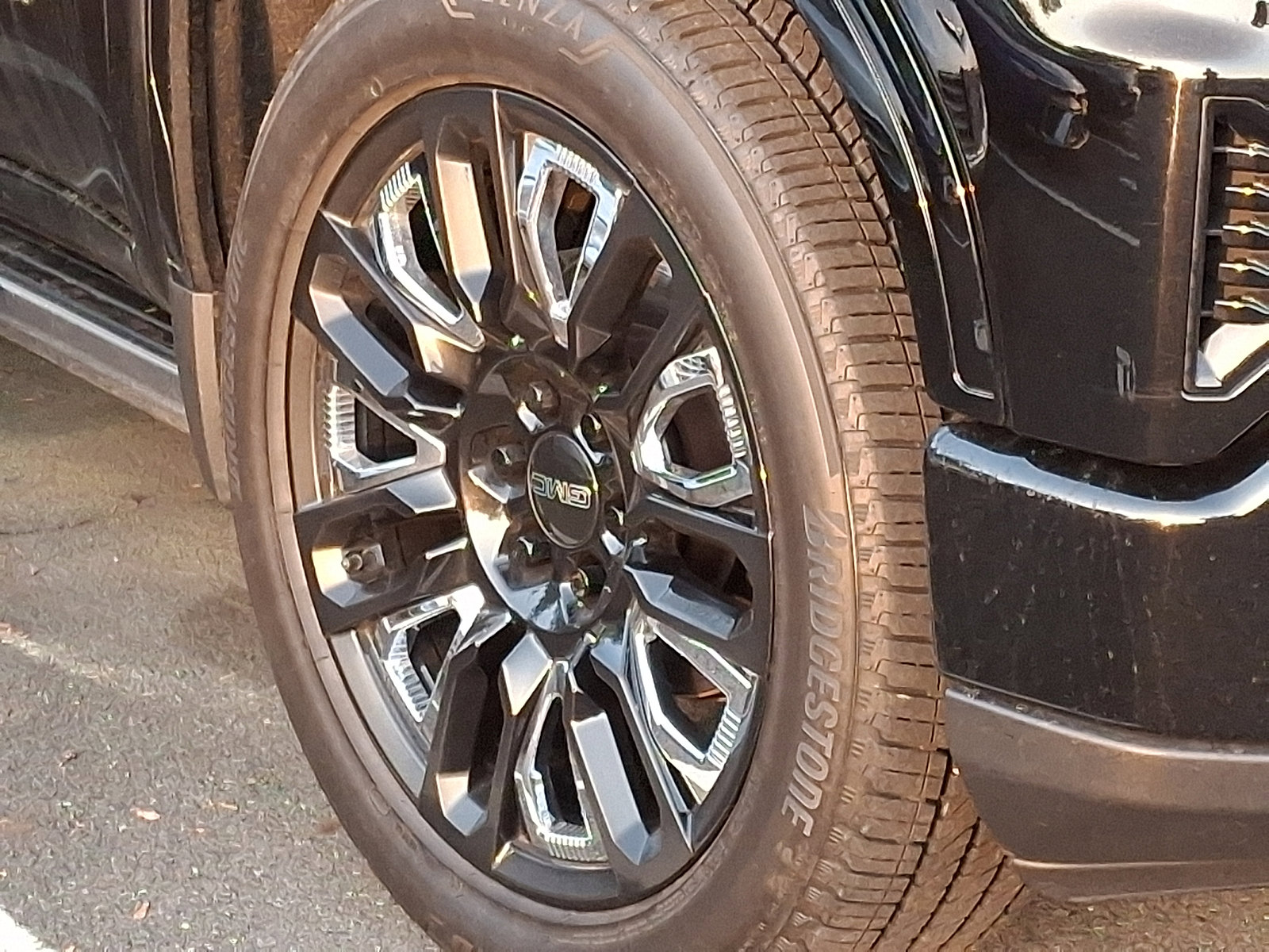 Certified 2023 GMC Sierra 1500 Denali Ultimate AWD/4WD image 6