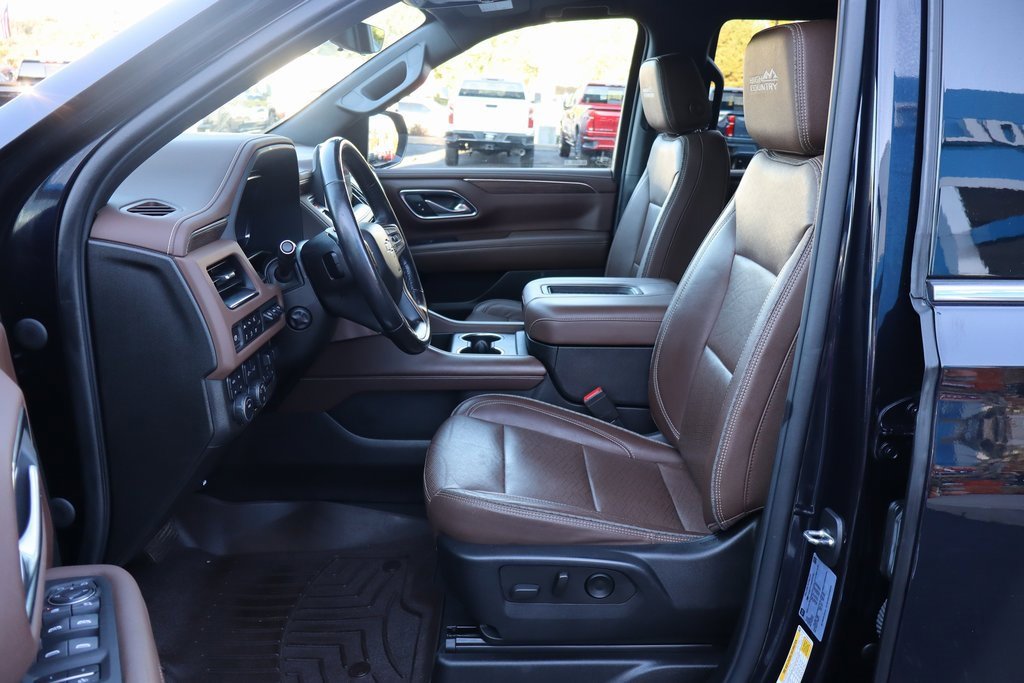 Used 2022 Chevrolet Tahoe High Country w/ Max Trailering Package image 3