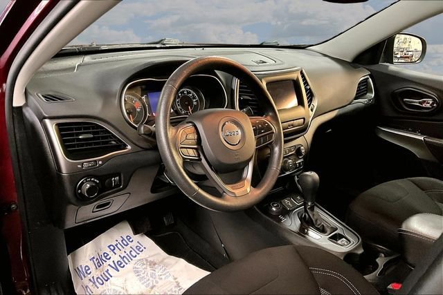 Used 2021 Jeep Cherokee Latitude image 17