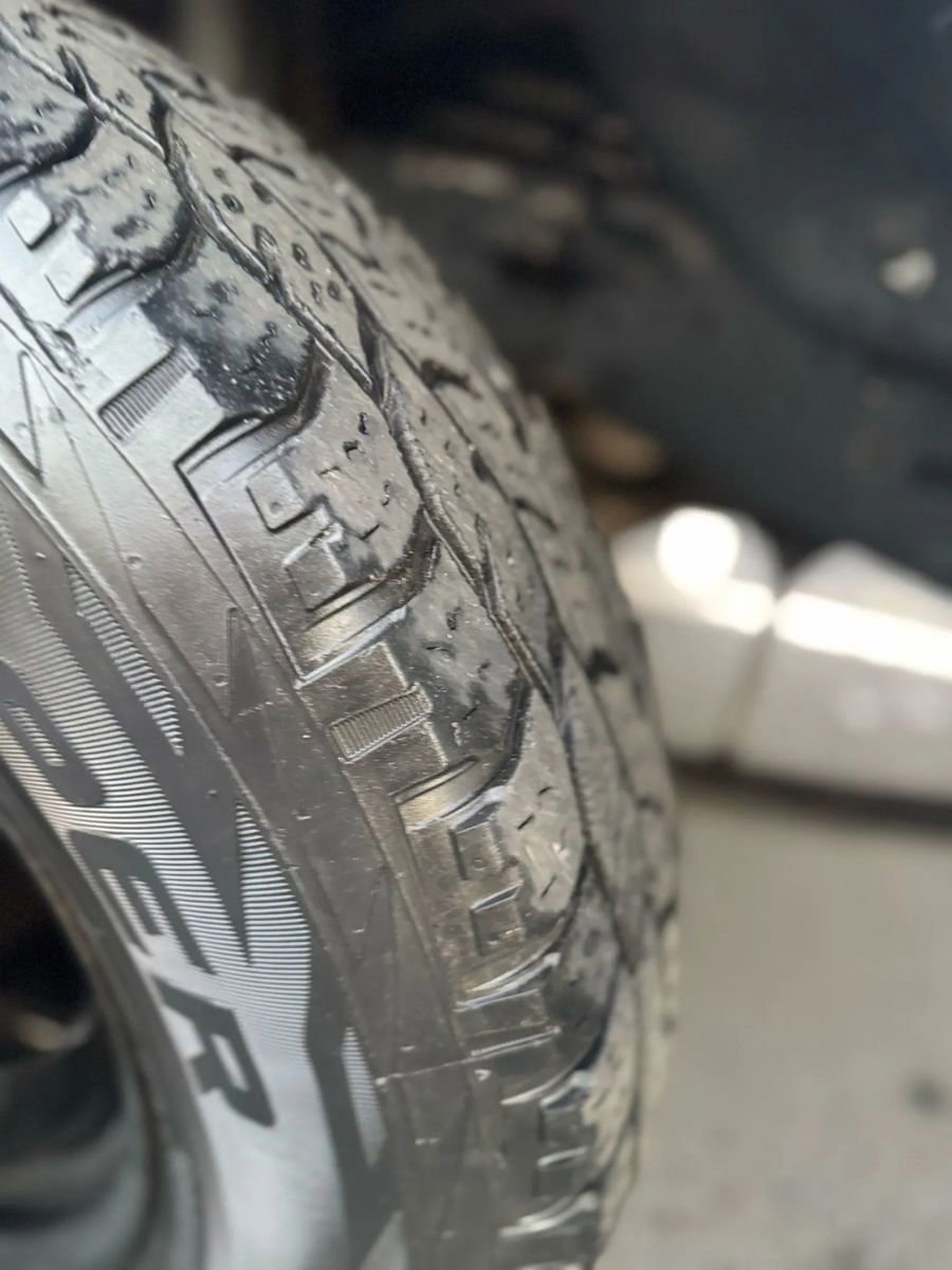 Used 1997 Ford F450 2WD Regular Cab Super Duty image 17