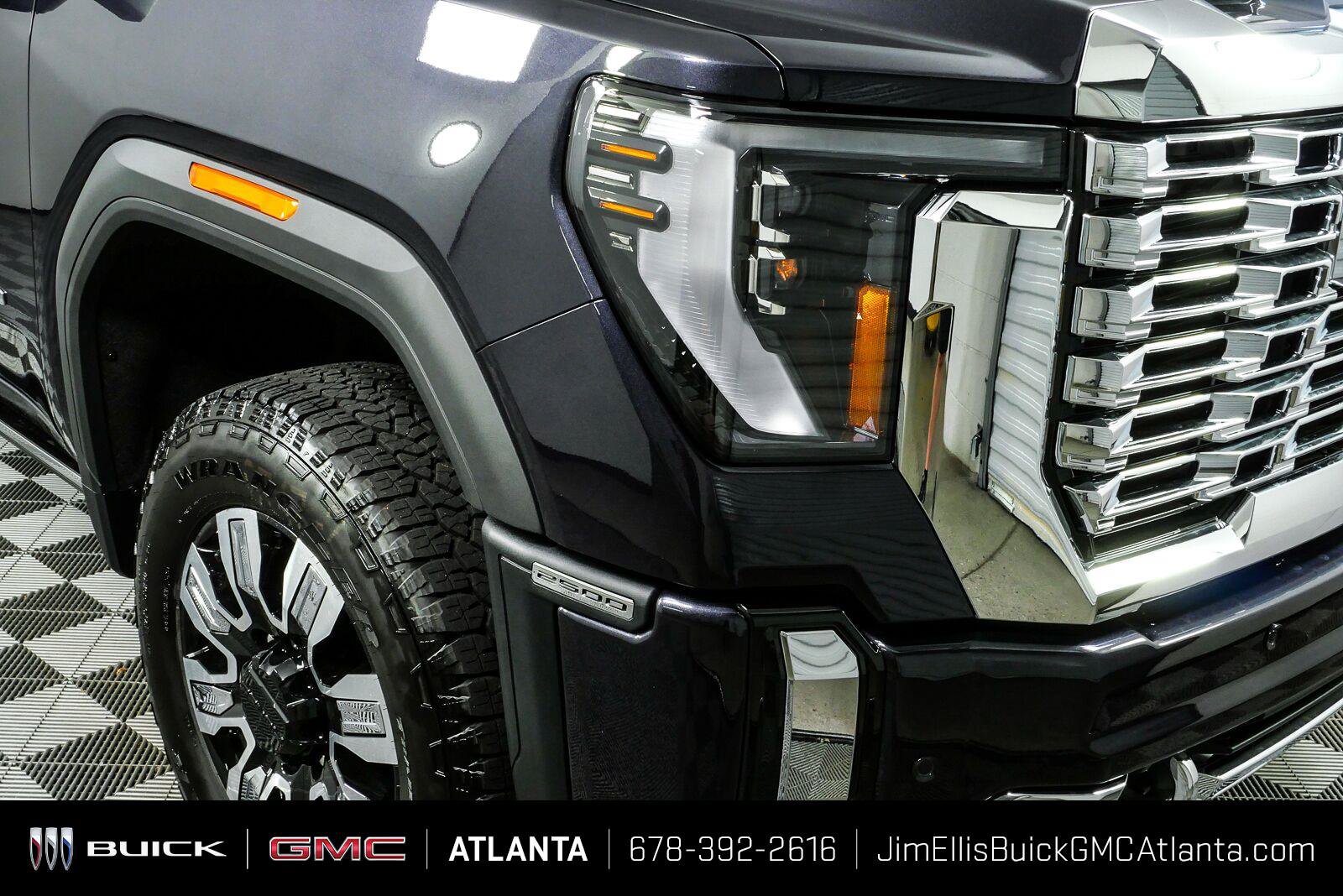 New 2026 GMC Sierra 2500 Denali w/ Denali Reserve Package AWD/4WD image 35