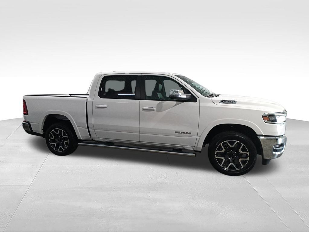 New 2026 RAM 1500 Laramie AWD/4WD image 10