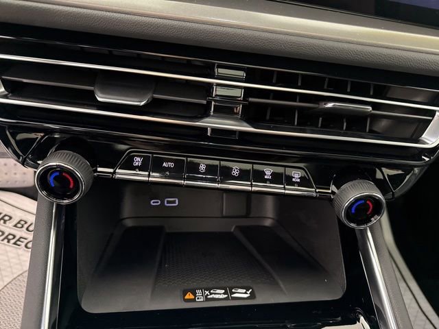 New 2026 Chevrolet Traverse LT AWD/4WD image 40