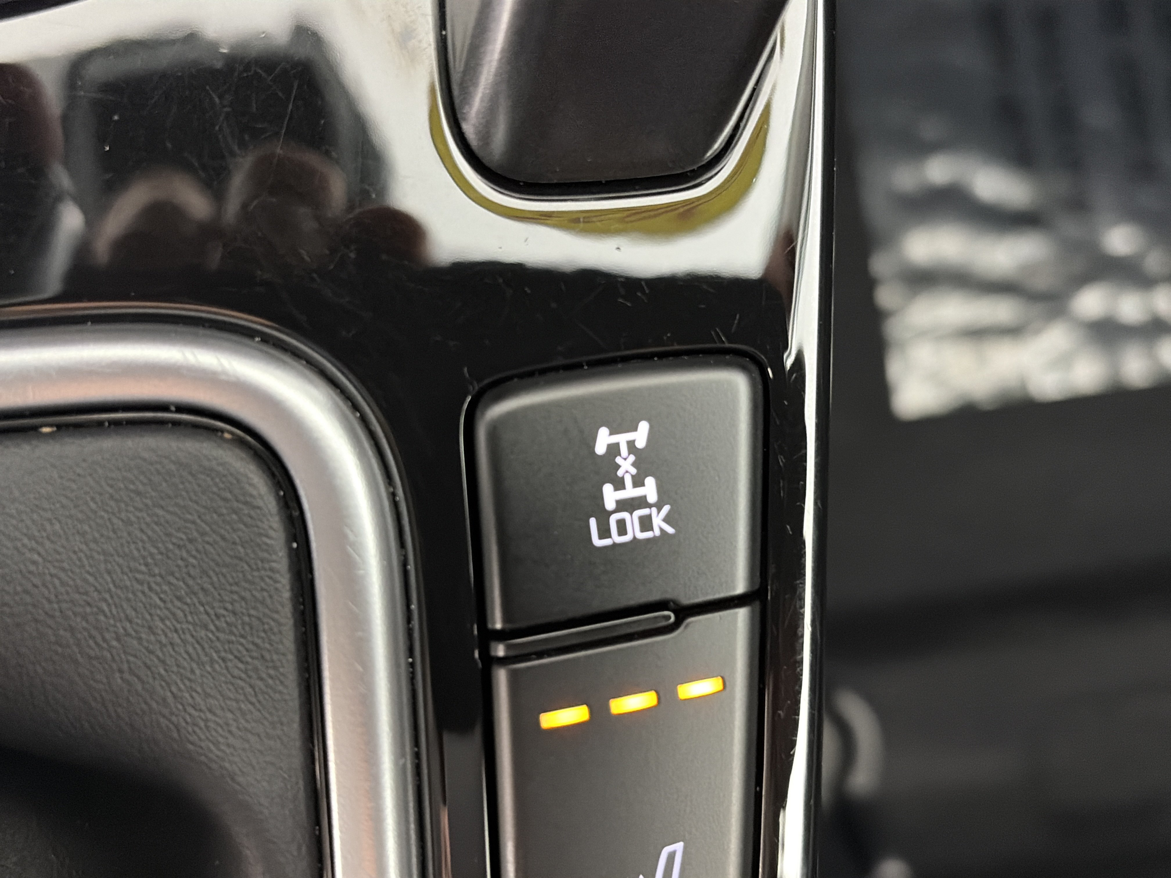 Certified 2025 Kia Seltos S AWD/4WD image 31