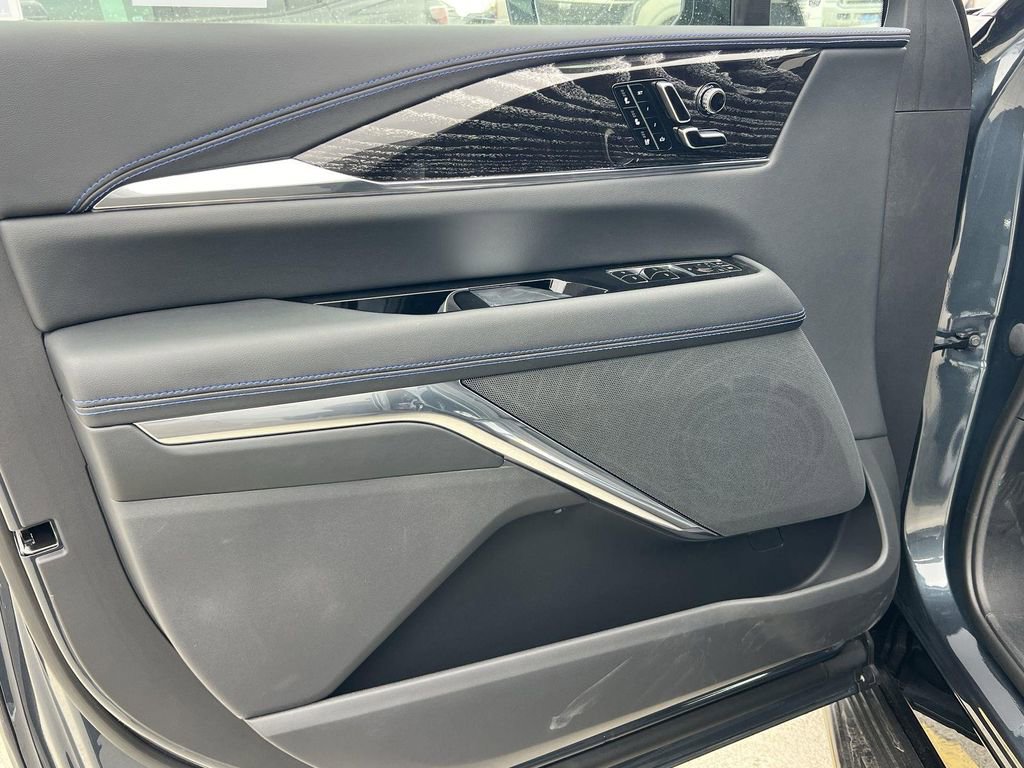 New 2026 Cadillac Escalade IQ Sport 1 image 10