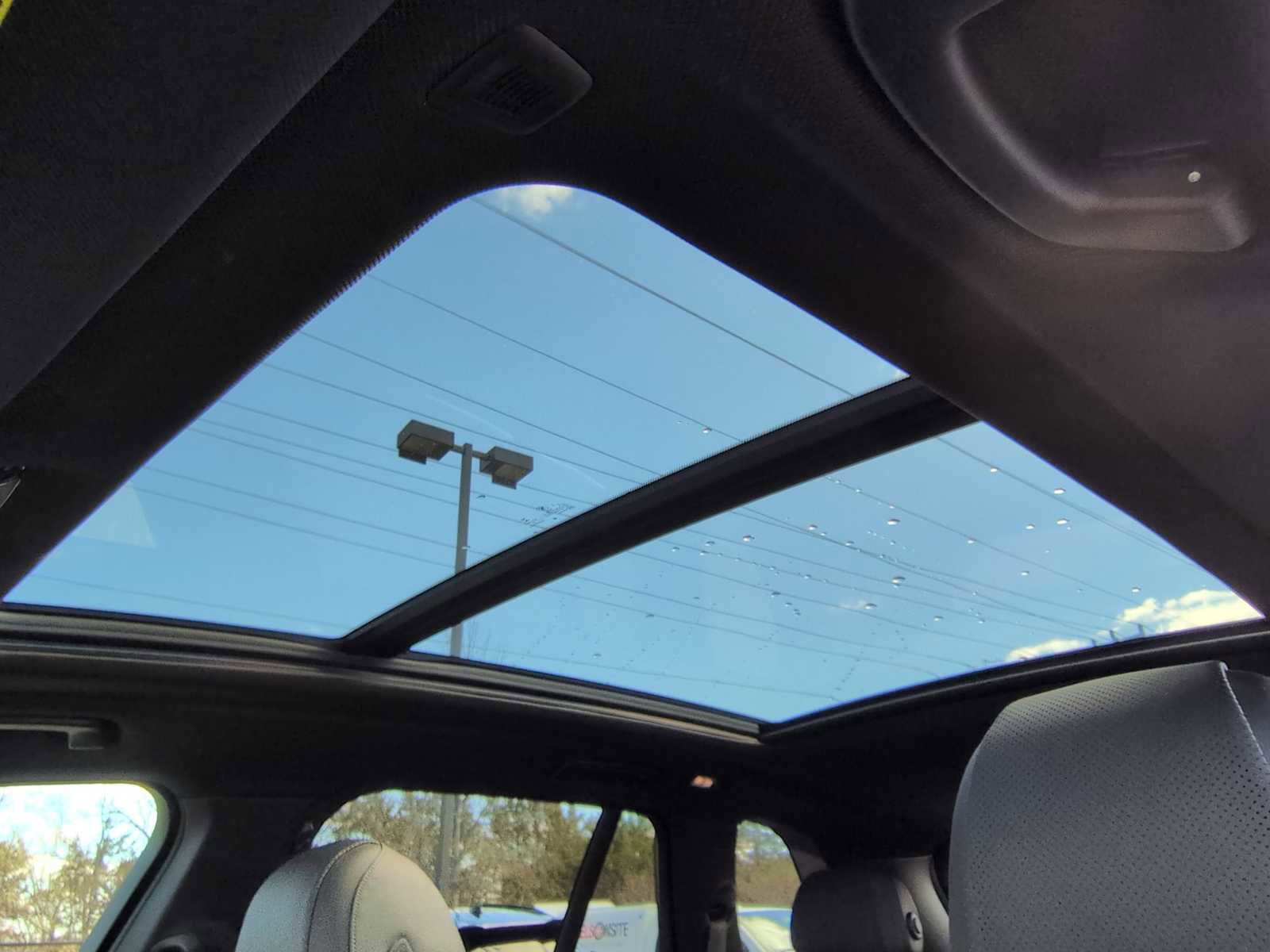 Certified 2023 BMW X5 xDrive45e w/ Climate Comfort Package image 20